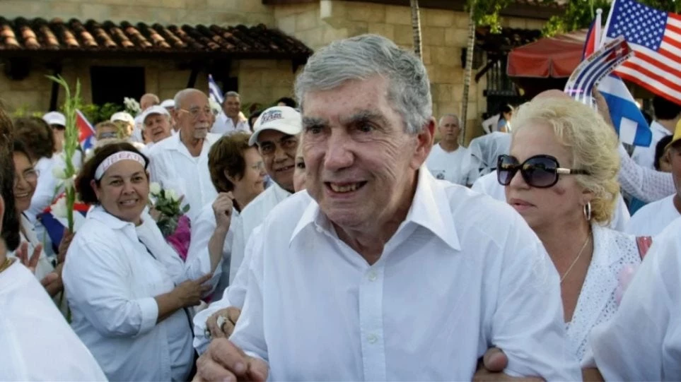 Πέθανε ο πράκτορας της CIA που είχε ορκιστεί να σκοτώσει τον Φιντέλ Κάστρο